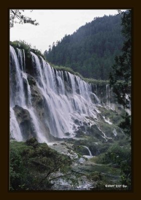 009 Jiuzhaigou 0917 Nourilang Waterfall.jpg