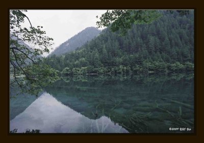019 Jiuzhaigou 0917 Mirror Lake.jpg
