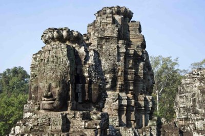 17 Bayon Temple.jpg