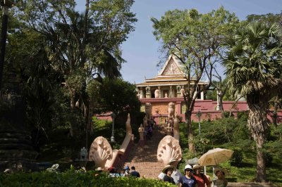 01 Wat Phomn.jpg