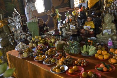 05 Wat Phomn - The Offering.jpg