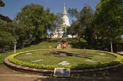 10 Wat Phomn.jpg