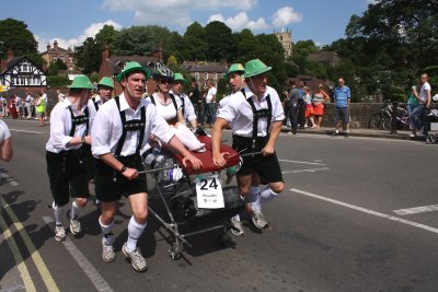 Great Knaresborough Bed Race