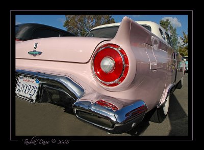 1957 Ford Thunderbird