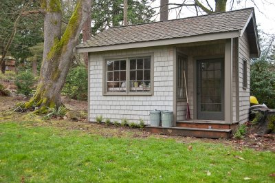 Gardening shed