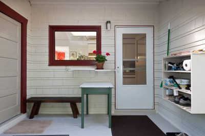 Kitchen entry