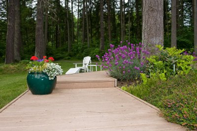 Entry walkway
