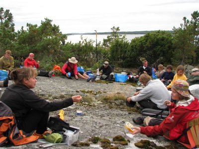Gemensam middagsplats på Brunskär