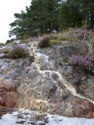 60 mm regn skapade nya spontanvattenfall p vissa platser