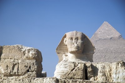 Sphinx and Great Pyramid of Khufu