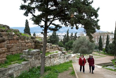 The Long Trail up to the Parthenon