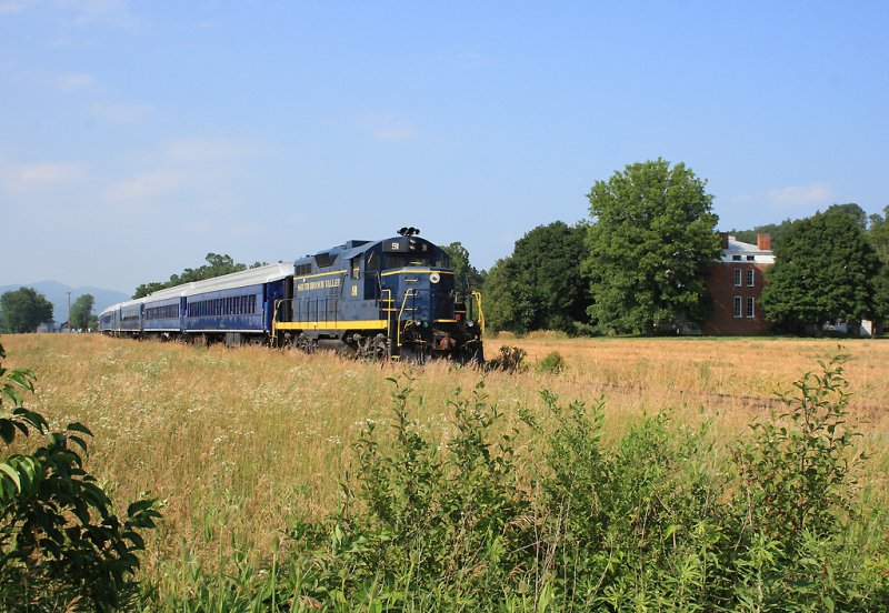 Northbound at Moorefield 