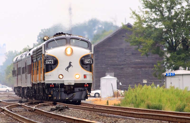 NS 955 at Waterloo on the Chicago LIne 