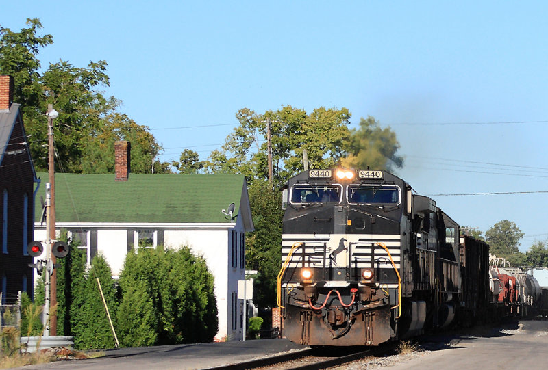 NS 376 at Harrodsburg 