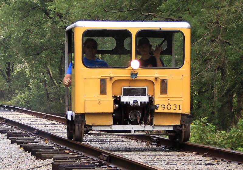 Motorcars on the mainline 