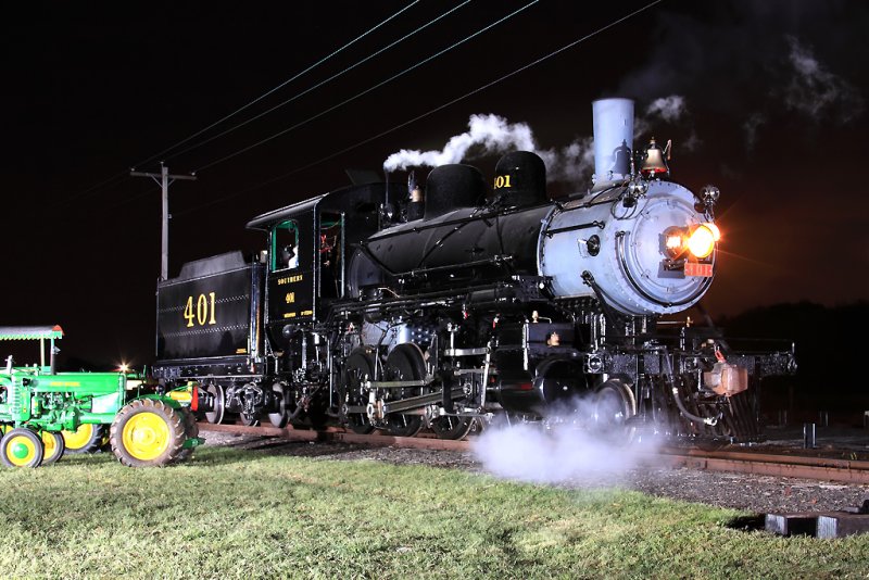 Southern 401 sits in the light rain 