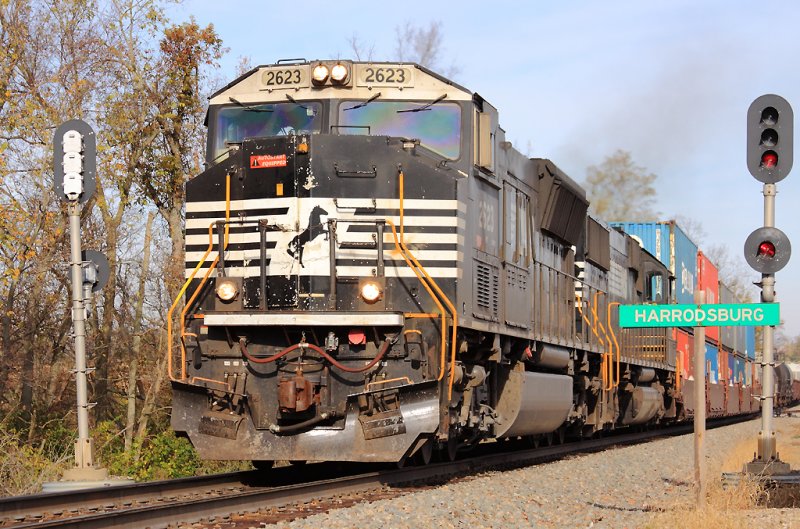 NS 376 at East Harrodsburg 