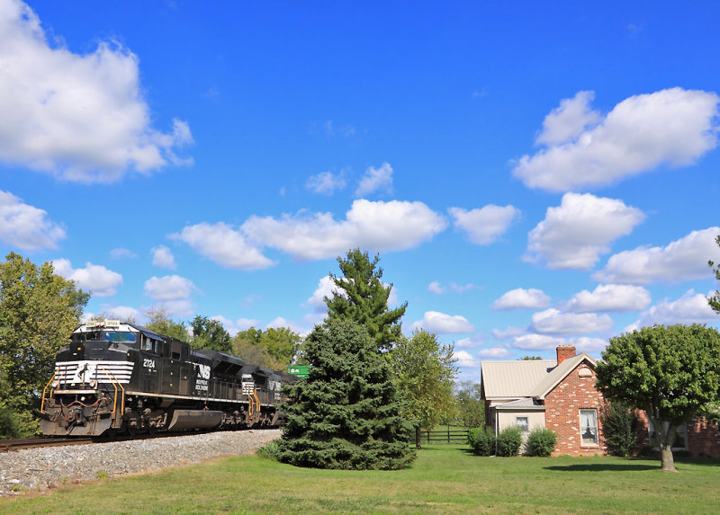 NS 285 rolls through Talmage under a perfect Fall sky. 
