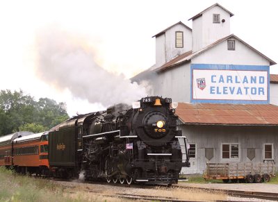765's first trip passes the elevator at Carland 