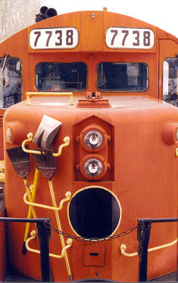 Front profile of LXOH 7738.