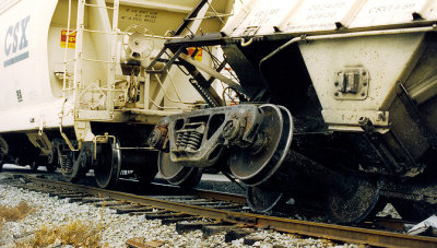 Derailment cuased by a broken rail,