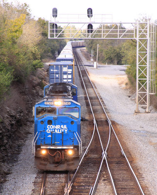 NS 287-10 leaves the Wye for Louisville