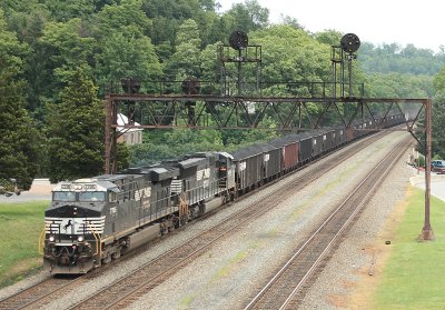 Westbound coal loads easing down the mountain 