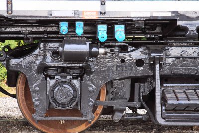 NS 999 front truck detail 