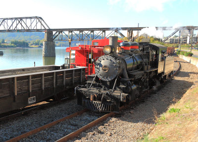 W&L 203 on the Knoxville Riverfront 