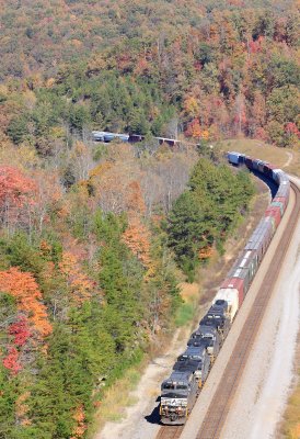 NS 177 surrounded by the (lack off) fall color near Keno 