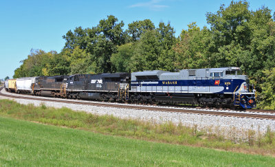 Eastbound 111 starts around  Turtle Tree curve between the switches at Waddy 