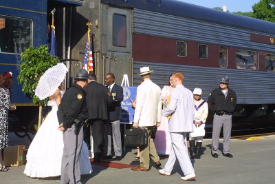 Trains to the Kentucky Derby