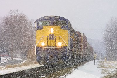 NS 177 crawls up Moreland hill in heavy snow.