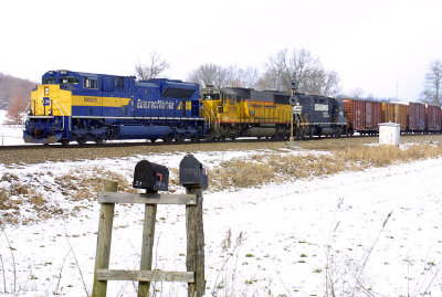 EMDX 76 leads NS 177 South at Bowen Ky