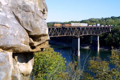 A pair of BNSF motors lead 224 across the Cumberland River bridge at Burnside