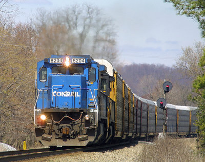 A pair of C39-8's lead NS 283 at Moreland Ky