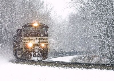 NS 224 in a heavy snow at Kings Mountain Ky