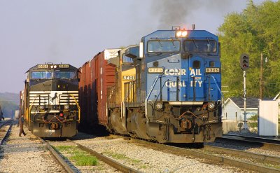NS 8325 leads a Westbound out of Peru Indiana.