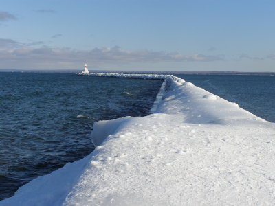 Upper Harbor Ice