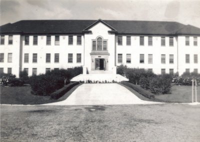 Administration building_1942.jpg