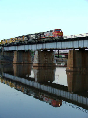 BNSF 557