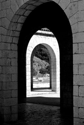 Arco b e nero.JPG