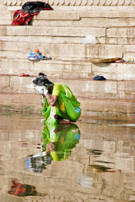 Washing, Ganges River, Varanasi, India