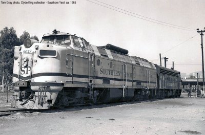 SP 9023 at Bayshore Yard, San Francisco in 1965 with EMD F7A 6356 in Black Widow colors