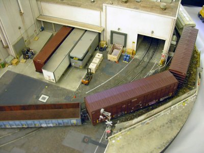 Greg Malinowski's HO scale 36 diameter layout