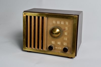 Radio a lampe _ RCA Victor Modle 54 X  _ 1954