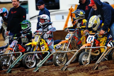 D3B_2982DirtBikes1.jpg