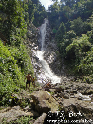 Lata Kinjang Waterfall Ride