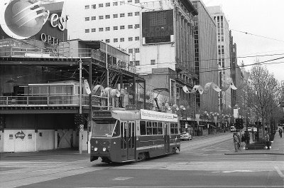 Swanson St