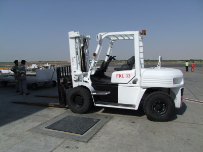 Forklift 2007 Komatsu FD70 7T FKL33.jpg